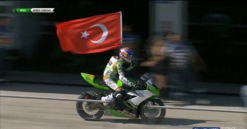 İspanya’da zafer Sofuoğlu’nun