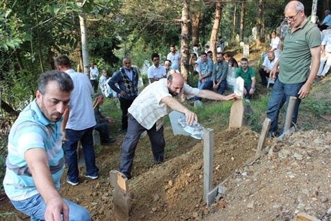 Metin Acar Hasanbey’de Son Yolculuğuna Uğurlandı