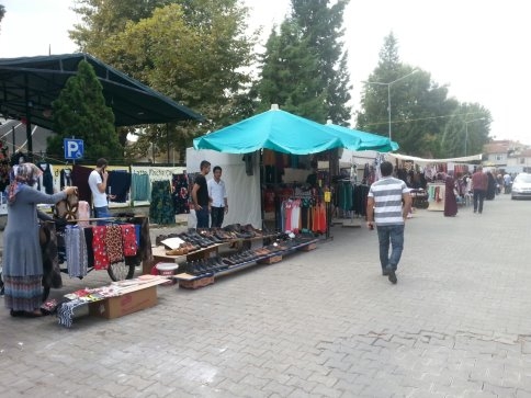 BAYRAM BEREKETİ ESNAFIN YÜZÜNÜ GÜLDÜRDÜ