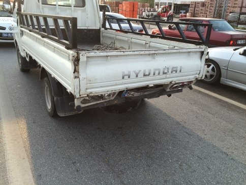 Ormankoy'de zincirleme kaza 4 Yaralı