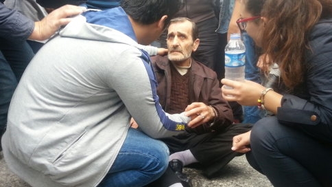 Kazayı Görüntülemek İsteyen Muhabire Saldırı