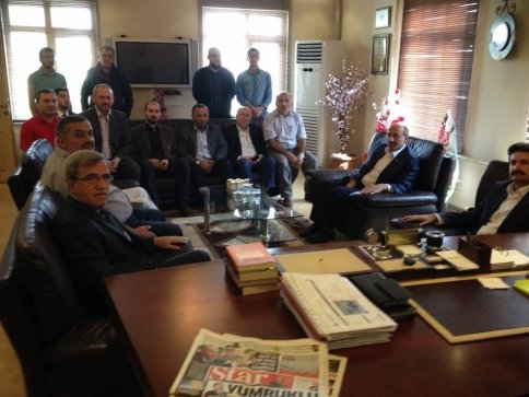 Ayhan Sefer Üstün Akyazı'da Esnafı Gezdi