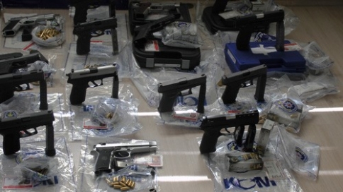 14 ilde eş zamanlı operasyon 1’i polis 5 gözaltı
