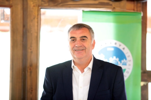 Karapürçek Büyükşehir’le Büyüyor