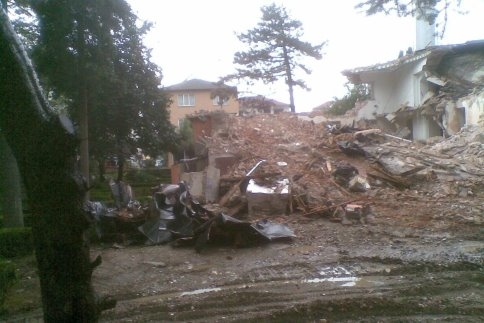 Yeni Camii Yıkımı Tamamlandı