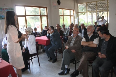 İlçe Sağlık Müdürlüğü Sigaranın Zaralarını Anlattı