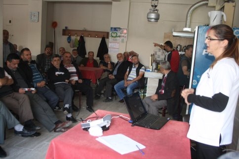 İlçe Sağlık Müdürlüğü Sigaranın Zaralarını Anlattı