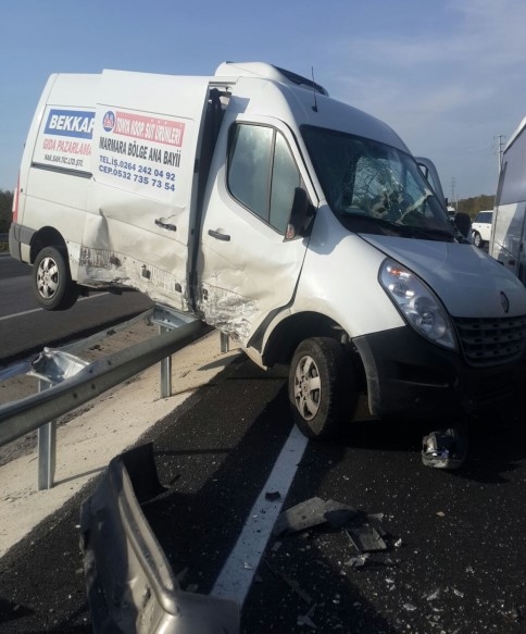 D140 Karayolunda Trafik Kazası 2 Yaralı