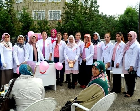 Akyazı İlçe Sağlık Müdürlüğünden Sağlık Etkinlikleri Devam Ediyor