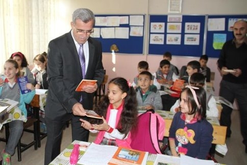 Başkan Akcan'dan Konuralp İlköğretim'e Ziyaret