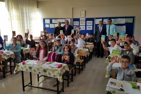 Başkan Akcan'dan Konuralp İlköğretim'e Ziyaret