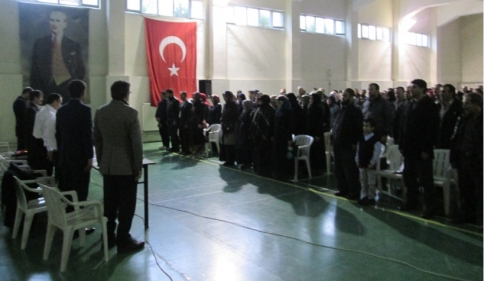 OKUL BİNASINA SIĞMAYAN AİLE BİRLİĞİ TOPLANTISI