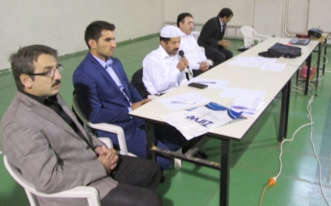 OKUL BİNASINA SIĞMAYAN AİLE BİRLİĞİ TOPLANTISI