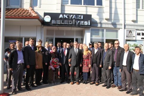 Akyazı Belediyesinde Bakanlı Toplantı...