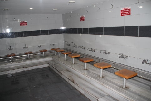 Cami Şadırvanına Doğalgaz Bağlandı