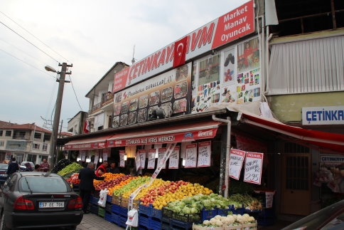 Çetinkaya Alışveriş Merkezi Aşure ikram Etti