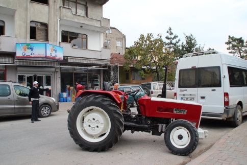 Yolda Giderken Tekeri Koptu