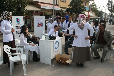 14 Kasım Dünya Diyabet Gününde Akyazı’da Sağlık Taraması