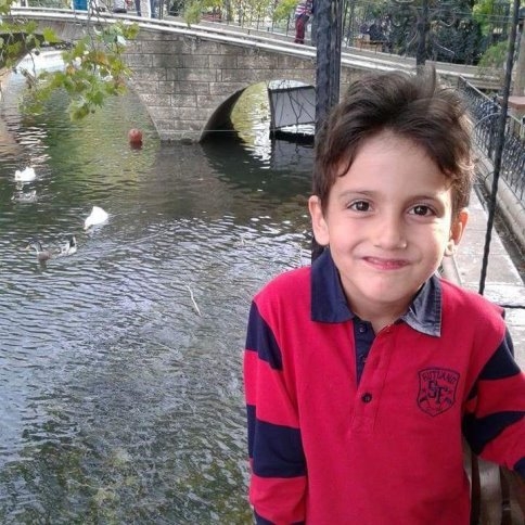 Kücük Efe Dua Bekliyor 