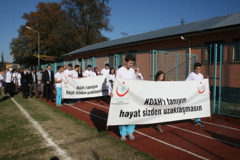 Sağlıklı Yaşam İçin Yürüyüş Yapıldı