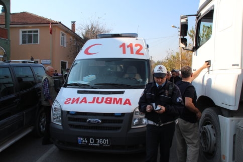 Tır 3 Tekerlekli Bisiklete Çarptı