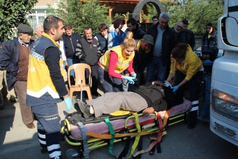 Tır 3 Tekerlekli Bisiklete Çarptı