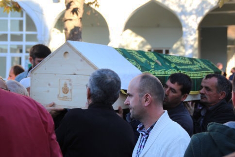 Van Ailesi Büyüğünü Kaybetti