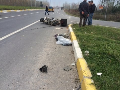 Küçücük kavşağında kaza 1 kişi hayatını kaybetti 