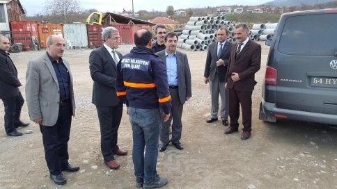 Bakan Güllüce’den Akyazı’ya Tam Not