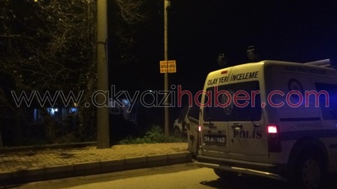 Evinde Kendini Asarak İntihar Etti