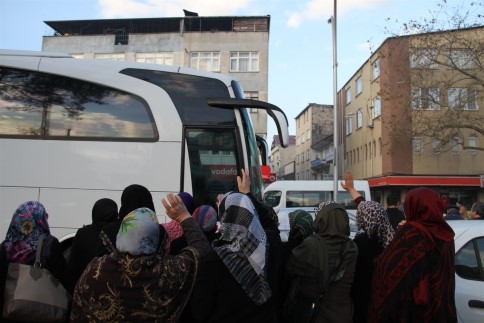 Başkan Akcan Umreye Gidenleri Uğurladı