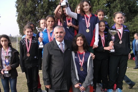 Atatürk Ortaokulu Başarılara Doymuyor