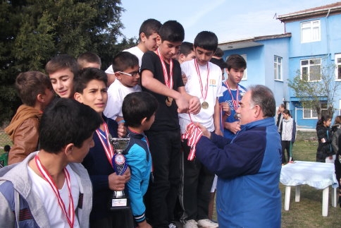 Atatürk Ortaokulu Başarılara Doymuyor