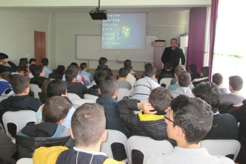 Akyazı İmam Hatip Ortaokulunda Değerler Eğitimi