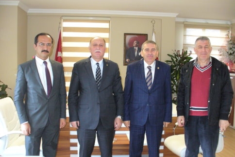 Bayraktar Ziyaretlerini Sürdürdü