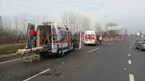 Son Dakika Trafik Kazası Otomobil İki Büklüm Oldu