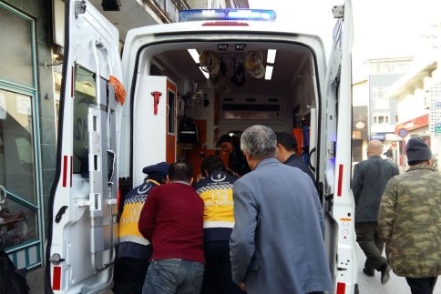 Banyoda Mahsur Kaldı