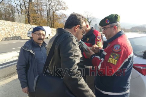 Kontrolden Çıktı Bariyerlere Girdi