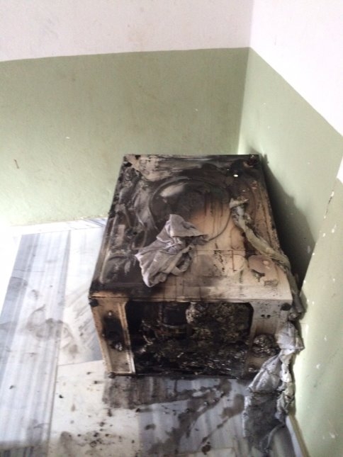 Küçücekte Çamaşır Makinesi’nden Çıkan Yangın Korkuttu