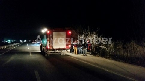 AKYAZI KUZULUK D-140 KARA YOLUNDA TRAFİK KAZASI 