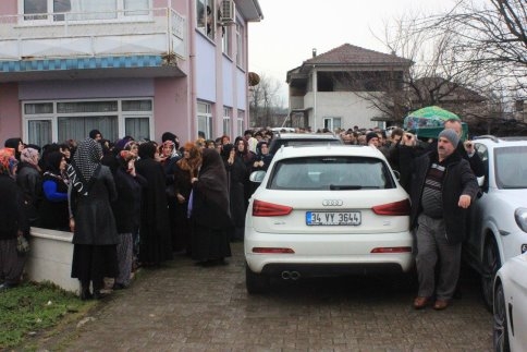 İrfan Başer'in Anne Acısı