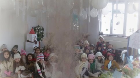 Minikler Kış Mevsimini Eğlenerek Öğrendi