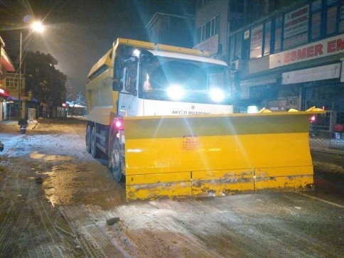 Akyazı Belediyesi Kar İçin Hazır Kıta  