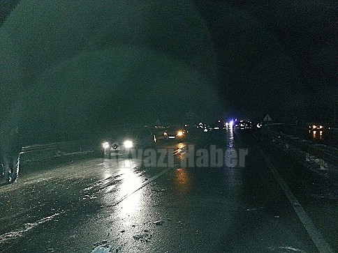 Akyazı Adapazarı Yolcu Minibüsü Devrildi