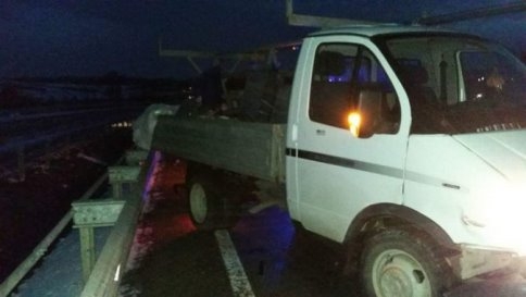 Sakarya Köprüsü’nde Kaza Yaptı