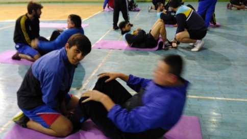 As Akyazı Kar Yağışını Sıkı Antrenmanla Değerlendirdi.