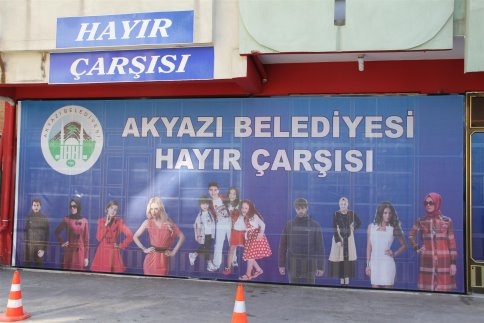 Hayır Çarşısı Hayır Hizmetlerine Devam Ediyor