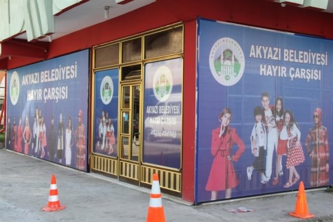 Hayır Çarşısı Hayır Hizmetlerine Devam Ediyor