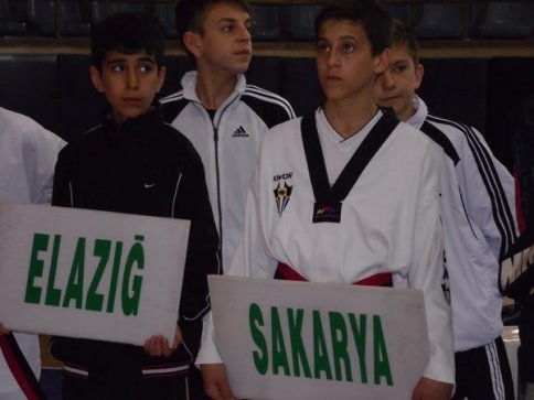 Akyazılı Alper Tuna Alan Milli Takıma Seçildi