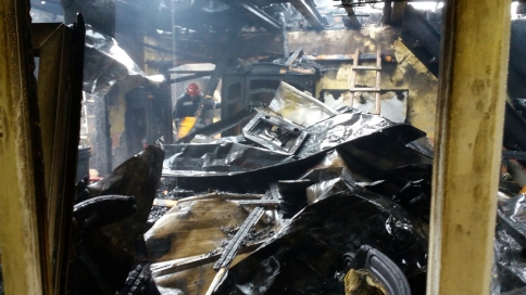 İki Katlı Evde Yangın Çıktı